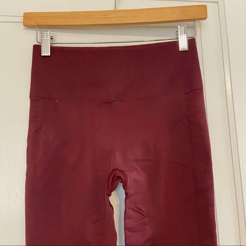 Lululemon Zone In tights - Picture 5 of 9